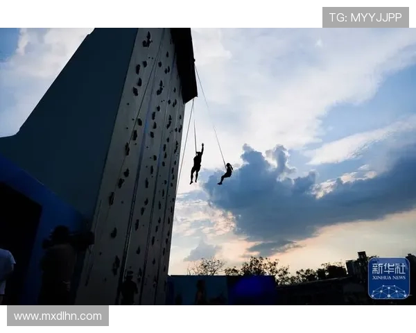 聚焦攀岩运动上海攀岩队员个人能力提升与团队合作探讨