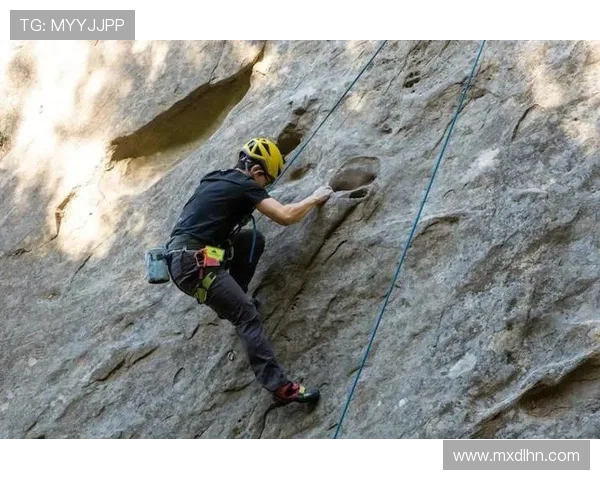 重庆攀岩队实力雄厚跻身最新攀岩实力TOP10榜首位置 重庆攀岩队实力雄厚跻身最新攀岩实力TOP10榜首位置
