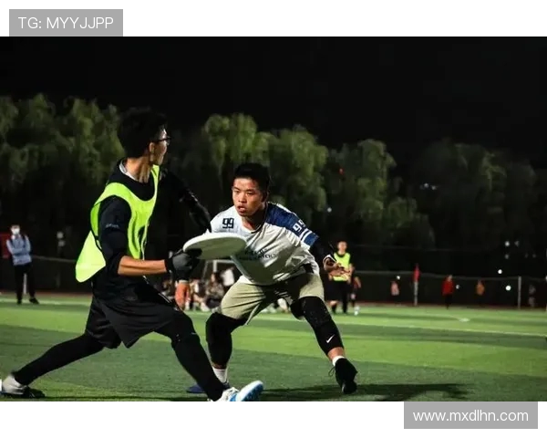 重庆飞盘队在全国灵活性排行榜中荣登第八名展现出强劲实力与潜力