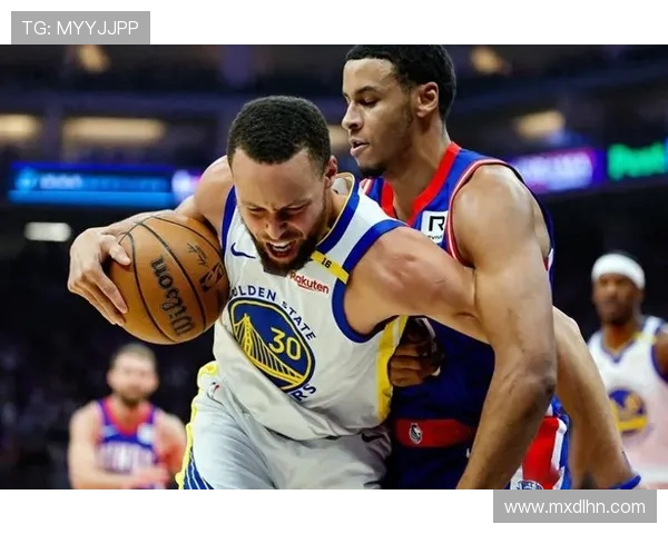 库里三分大赛决赛连中20球创历史新纪录震撼全场引发热议